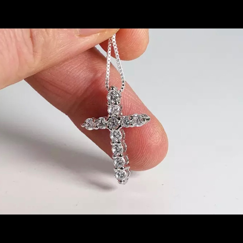 Crystal Cross & Chain - Picture 2 of 2